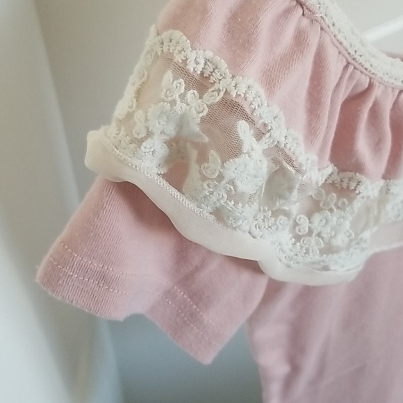 Pink lace collar ruffle shirt - Picture 6 of 9